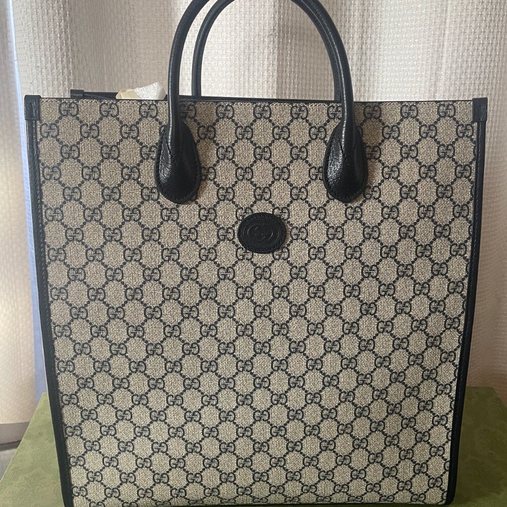 NWT GUCCI MEDIUM TOTE BAG WITH INTERLOCKING G